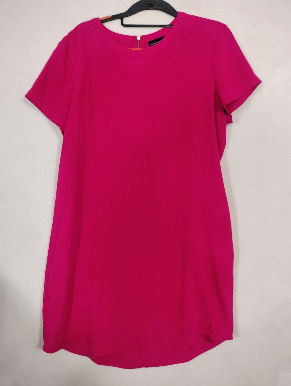 Adrienne Vittadini Short-Sleeve Shift Dress in Fuchsia Pink